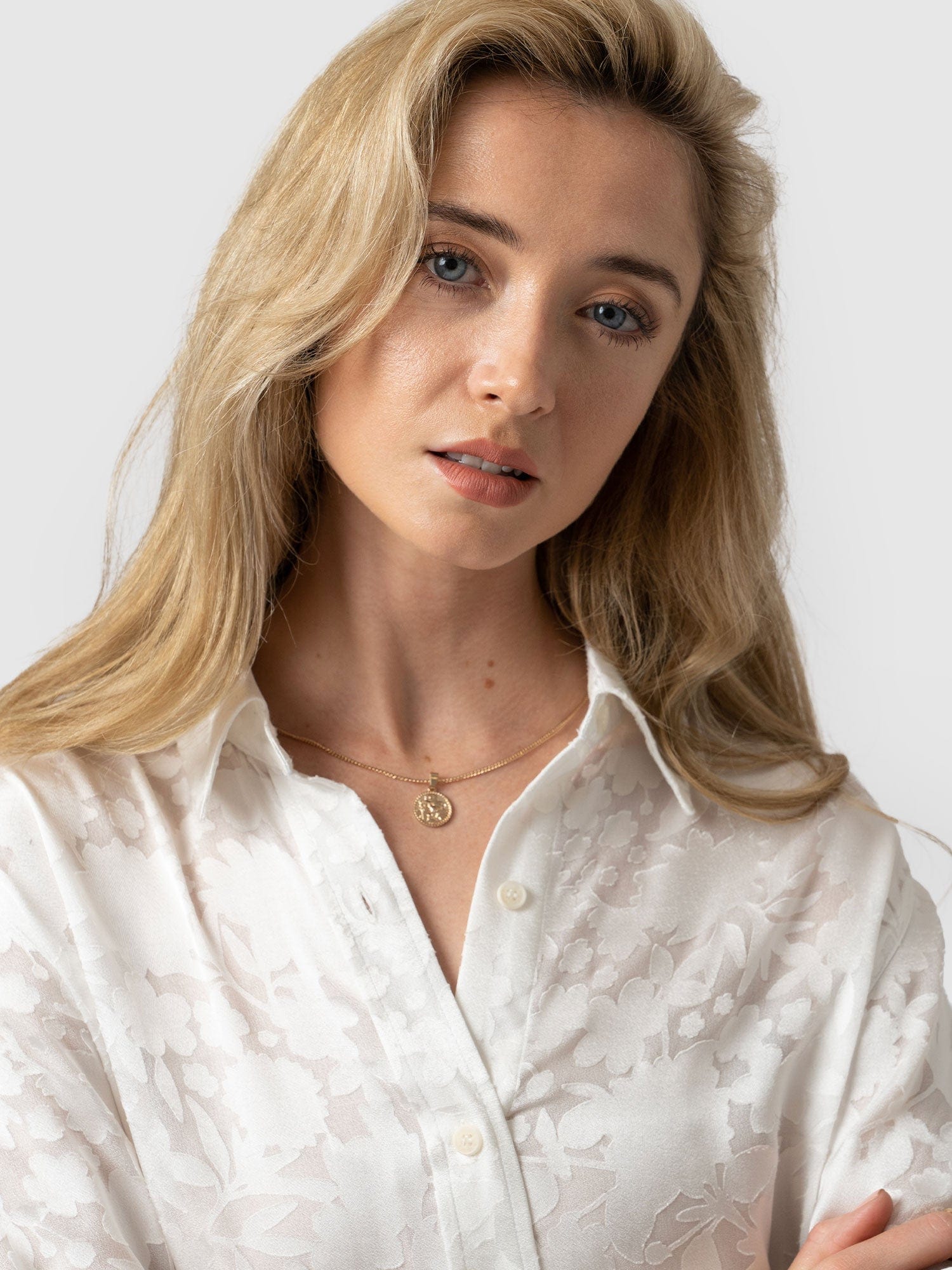 Boyfriend Shirt White Burnout - Women's Shirts | Saint + Sofia® UK